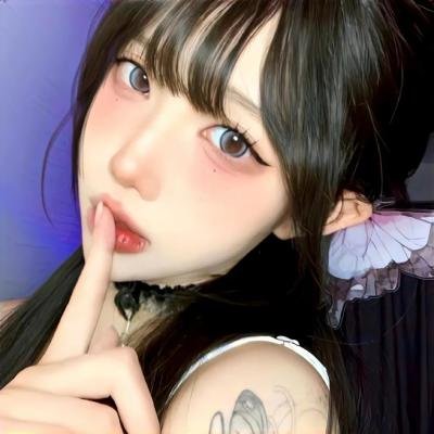 替嫁新娘，亿万老公宠上天